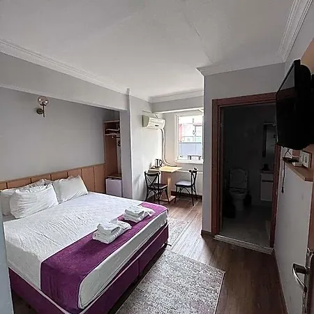 Hotel Oezsefa 3*