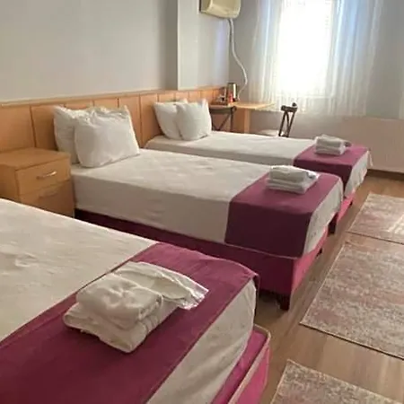 Oezsefa Hotel Provincia di Istanbul