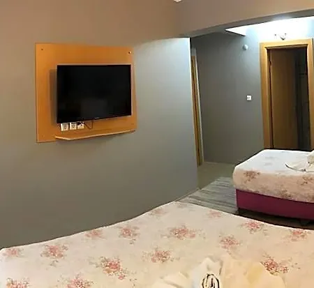 Oezsefa Hotel
