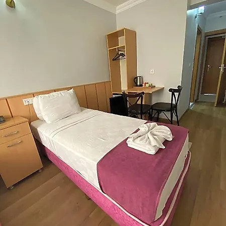 Hotel Oezsefa Provincia di Istanbul
