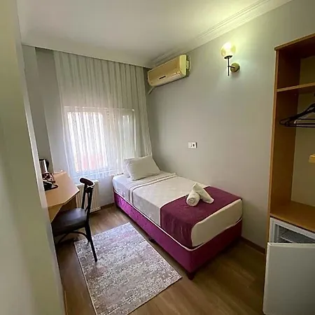 Hotel Oezsefa Provincia di Istanbul