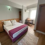 Hotel Oezsefa 3*
